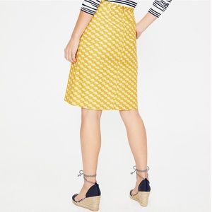 Boden | Beach Umbrella Yellow A line midi skirt | Size 10